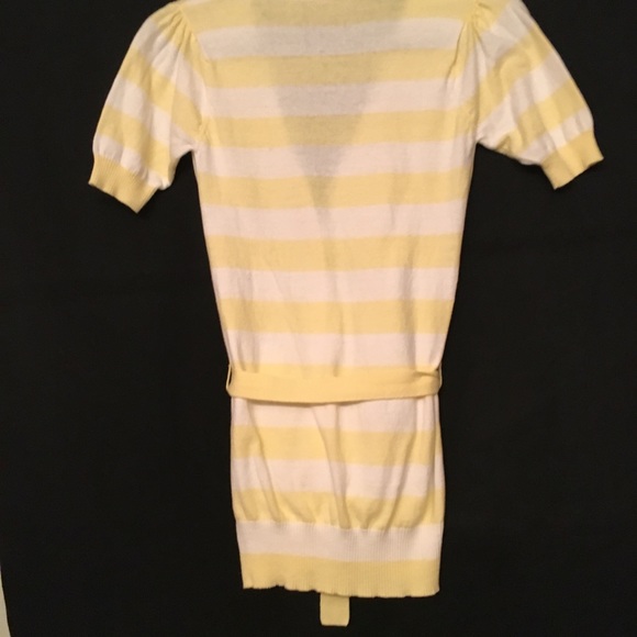 Almost Famous Vintage Pale Yellow & White short sleeve Striped Cardigan, size S. - Picture 7 of 8